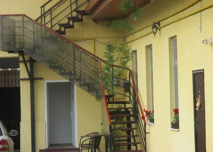 Гостьовий будинок Pensiunea Boema 3*